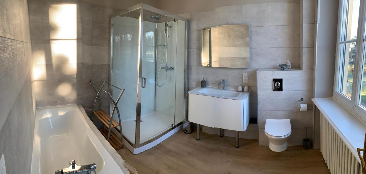 Domaine Berenguer Bed & Breakfast Ouches Ngoại thất bức ảnh